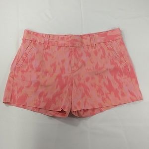 Calvin Klein Women's Pink Shorts Size 4